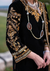 Winter Unstitched 3PCs Embroidered Velvet Dress With Embroidered Velvet Shawl RL-567