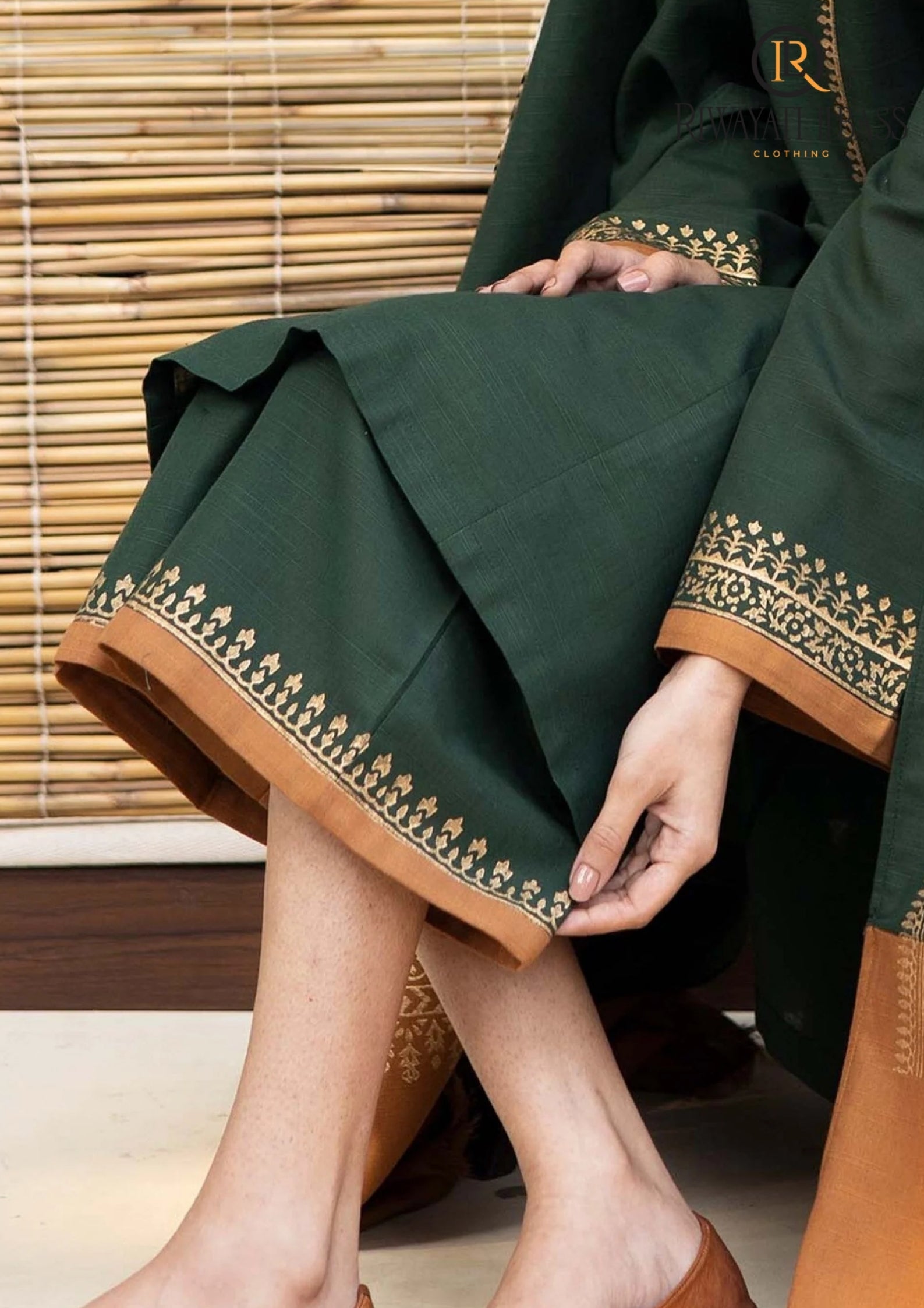 Winter Unstitched 3PCs Embroidered Dhanak Dress With Digital Printed Karandi Shawl RL-557