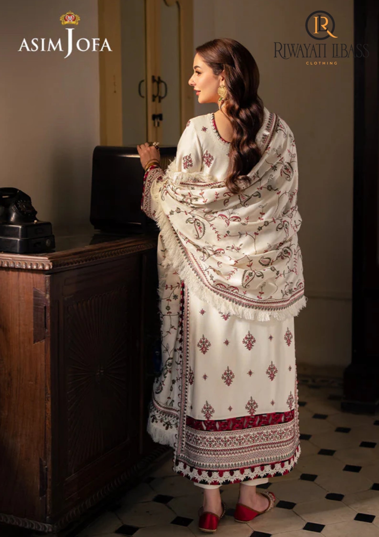 Winter Unstitched 3PCs Heavy Embroidered Dhanak Dress With Heavy Embroidered Shawl RL-656