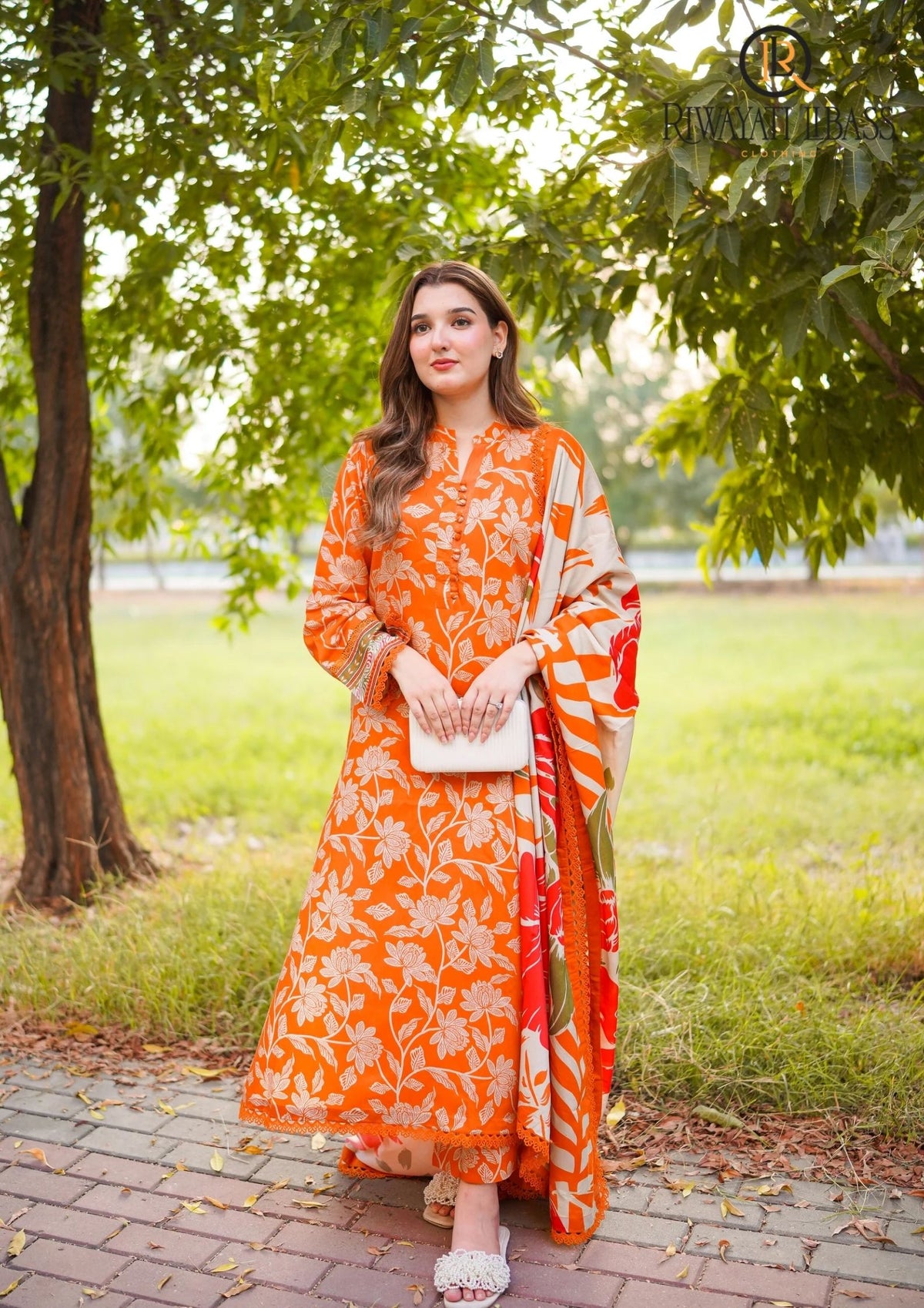 Winter Unstitched 3PCs Digital Printed Karandi Dress With Digital Printed Karandi Shawl RL-698