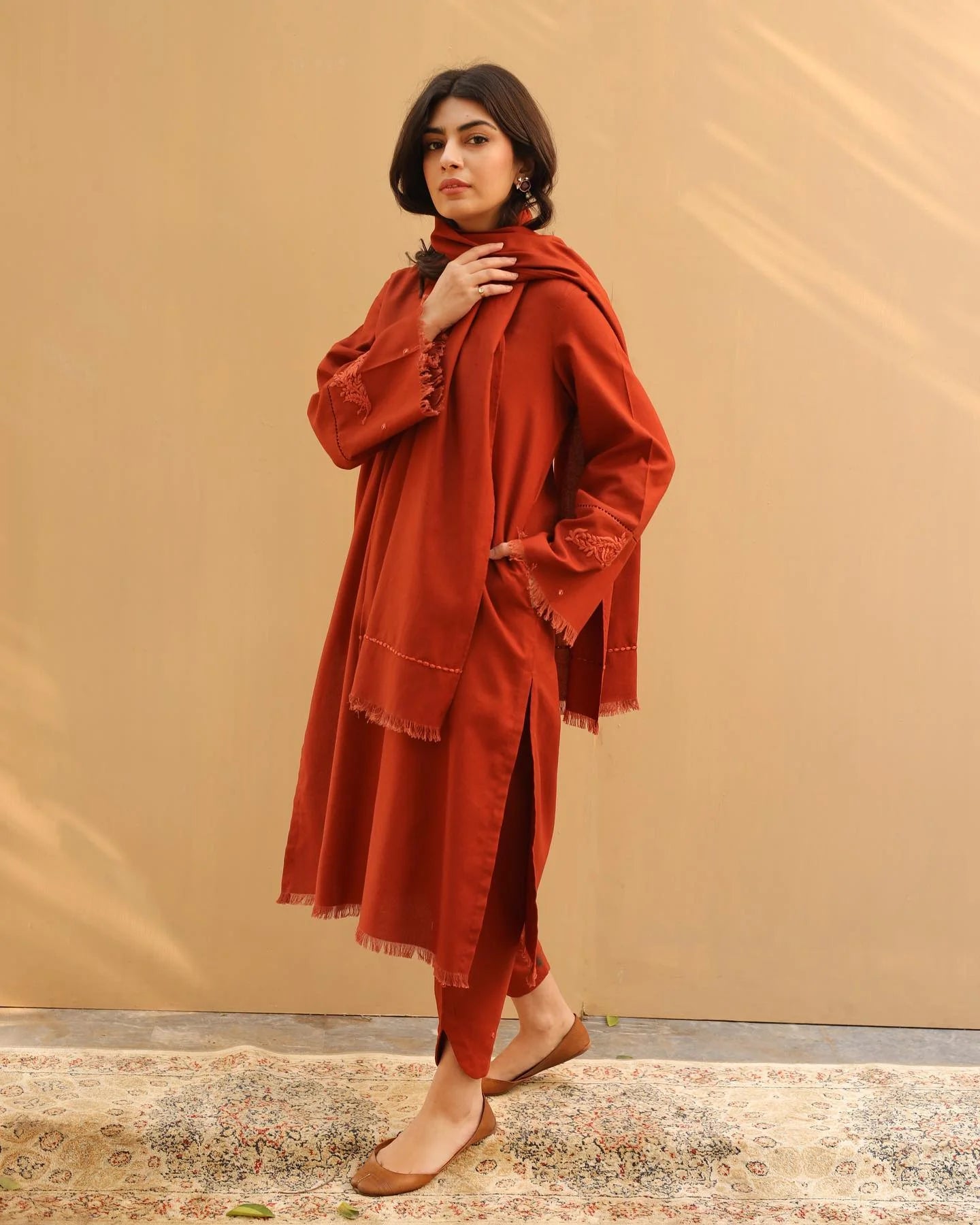 Winter Unstitched 3PCs Dhannak Embroidered Suit with Dhanak Embroidered Shawl RL-585