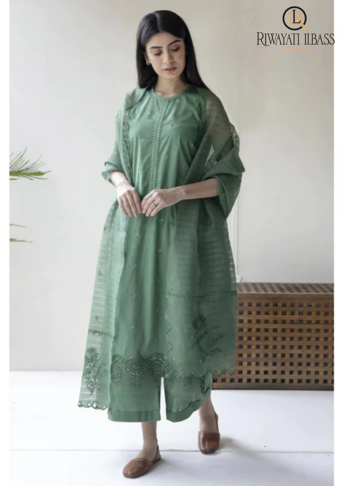 Summer Unstitched 3PC Lawn Embroidered Shirt With Organza Dupatta RL-156