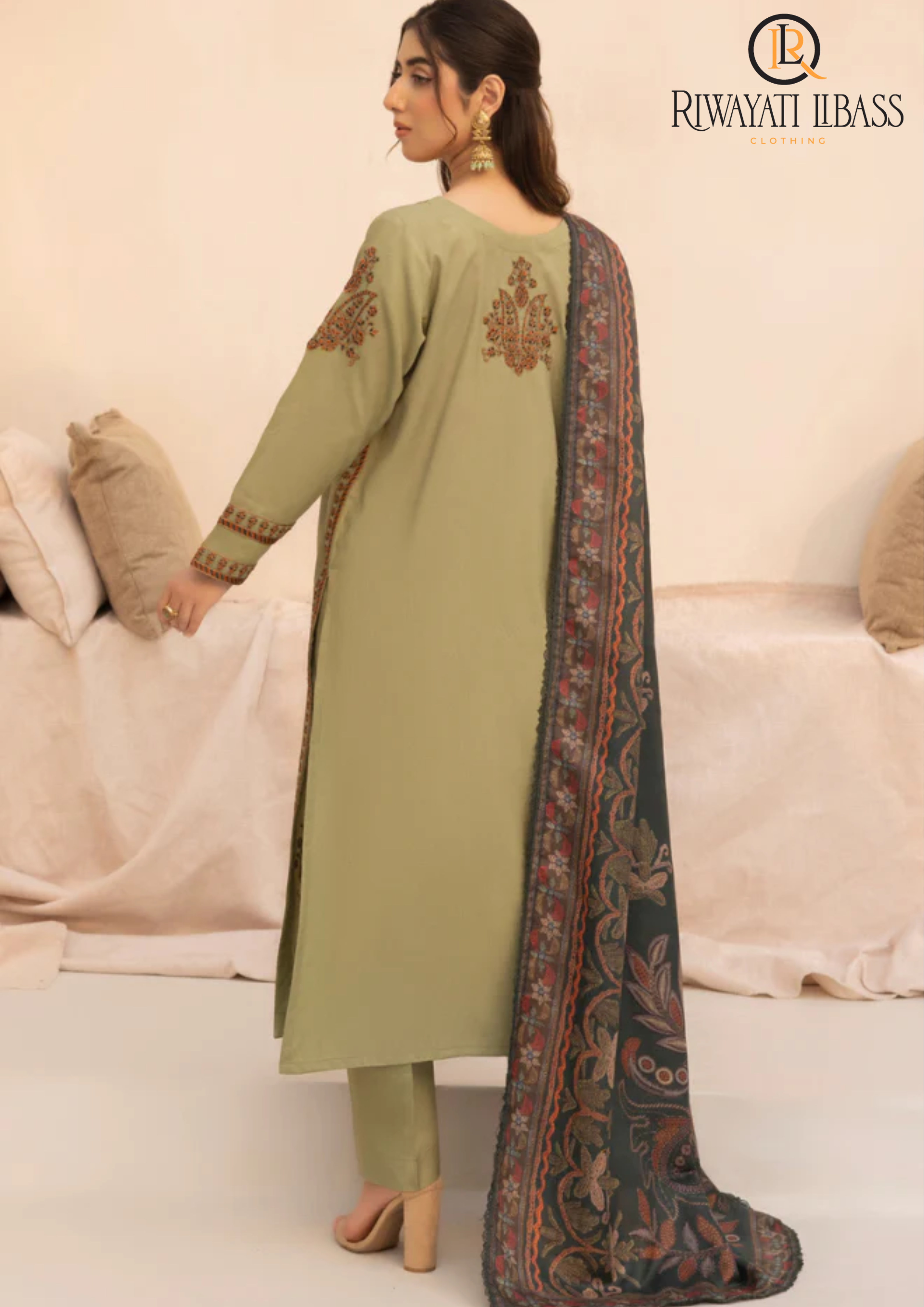 Summer Unstitched 3PCs Lawn Embroidered Dress With Diamond Dupatta RL-300