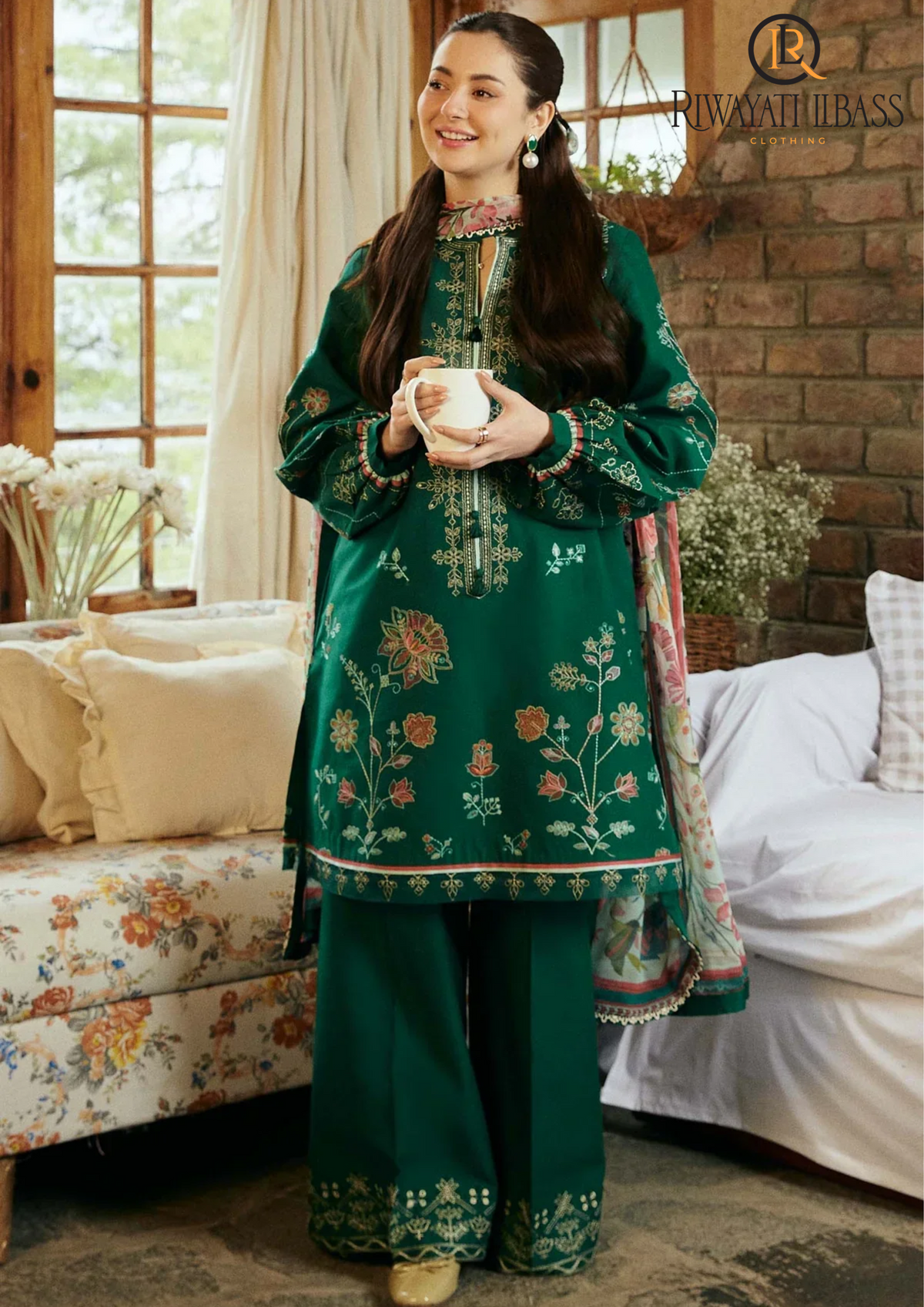 Summer Unstitched 3PCs Lawn Embroidered Dress With Diamond Dupatta RL-302
