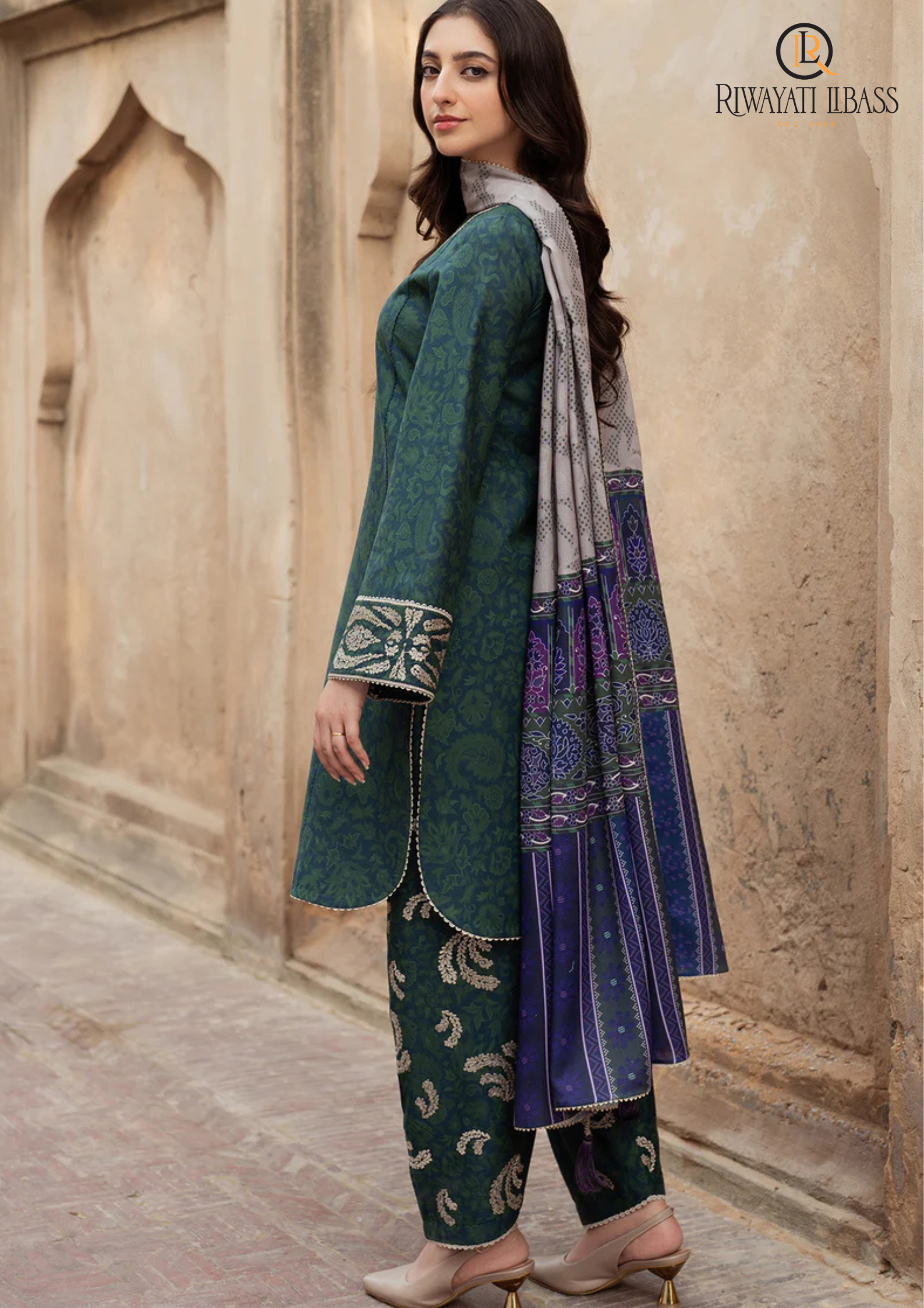 Winter Unstitched 3PCs Karandi Printed Dress With Karandi Printed Trouser RL-514